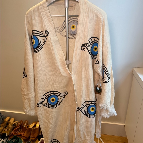 Cream Eye-Patterned Women's Robe - Picture 3 of 4